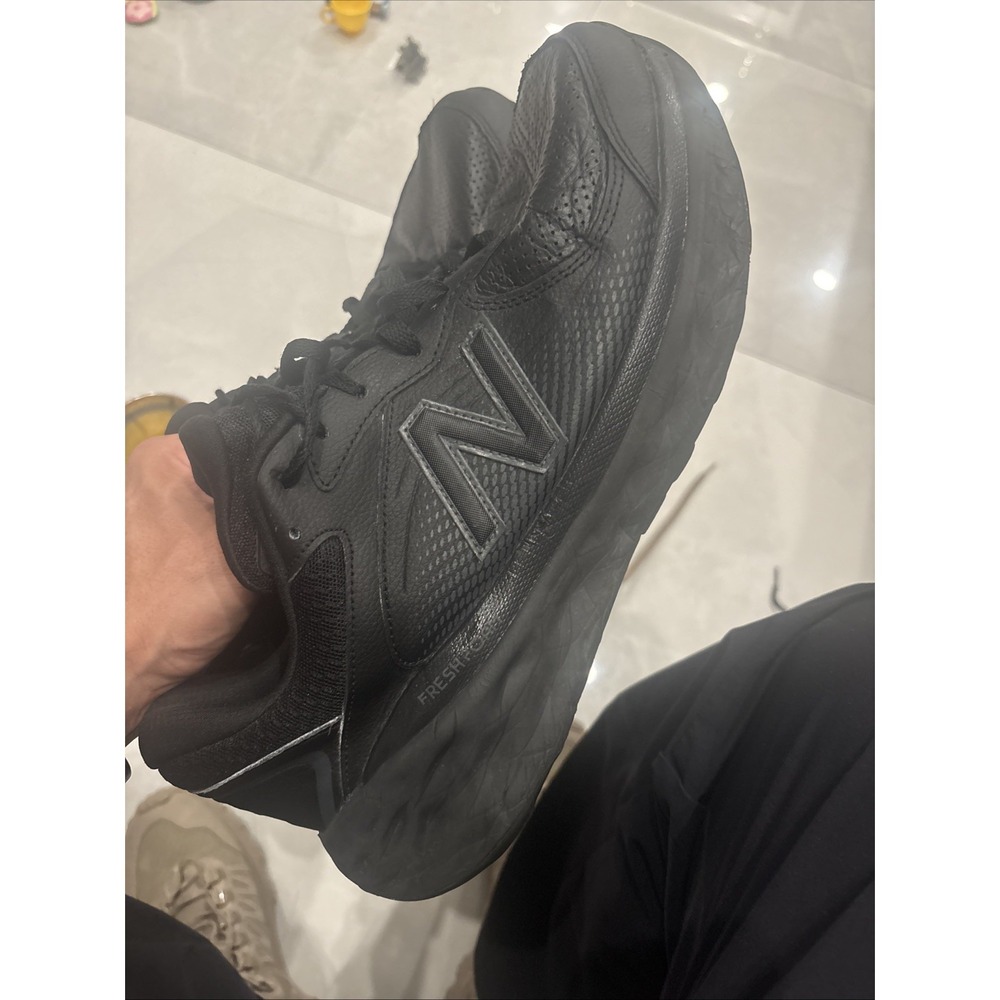 new balance 840 mens Size 14